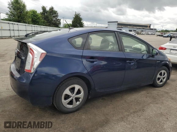 2013 Toyota Prius One z VIN JTDKN3DU6D1647995, wystawiony jako Copart lot #56371735 z przebiegiem 130 154 mil mil oraz Szkoda całkowita • Salvage title. Historia ofert i sprzedaży dostępna na DreamBid. Obrazek 3.