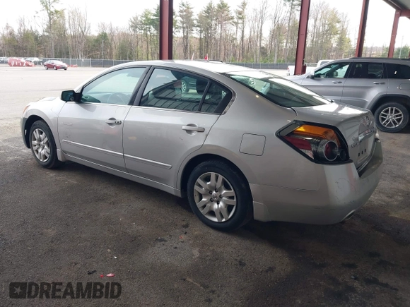 2011 Nissan Altima 2.5 S with VIN 1N4AL2AP8BC133907, listed as a IAAI auction lot 41968350 with 192,755 mi miles. Bid and sale history available at carsss.com. Image 3.