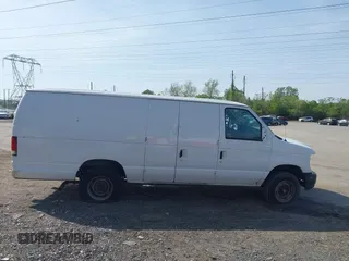 2014 Ford Econoline Cargo Commercial with VIN 1FTNS2EW2EDA83939, listed as a IAAI auction lot 42159453 with 148,947 mi miles. Bid and sale history available at carsss.com. Image 13.