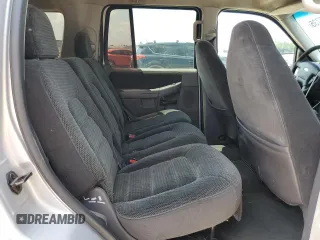2002 Ford Explorer XLT с VIN 1FMZU63E12UA36325, выставлен на аукционе Copart как лот 56235735 с пробегом 197 070 миль миль и Списание • Salvage title. История ставок и продаж доступна на DreamBid. Изображение 11.