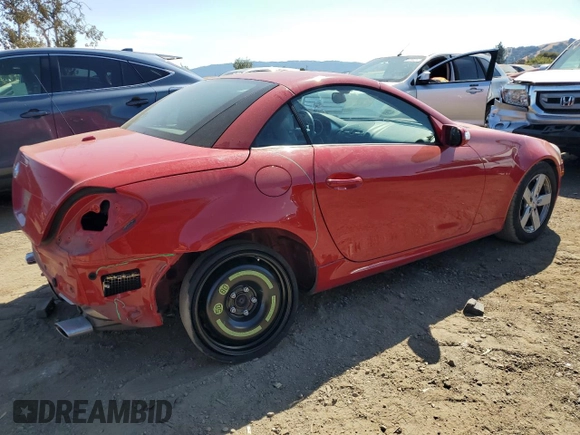 2007 Mercedes-Benz SLK-Class 3.0L with VIN WDBWK54F57F168349, listed as a Copart auction lot 72155834 with 85,007 mi miles and Salvage Title. Bid and sale history available at carsss.com. Image 3.