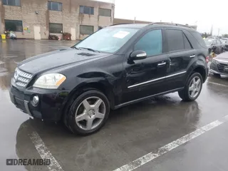 2006 Mercedes-Benz M-Class 5.0L with VIN 4JGBB75E66A008750, listed as a IAAI auction lot 41504217 with 96,375 mi miles. Bid and sale history available at carsss.com. Image 17.