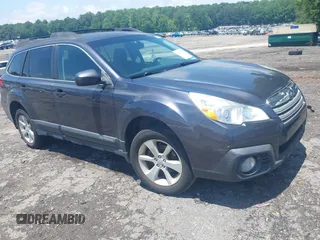 2013 Subaru Outback Premium z VIN 4S4BRCCC6D3283932, wystawiony jako IAAI lot #42370635 z przebiegiem 227 829 mil mil oraz . Historia ofert i sprzedaży dostępna na DreamBid. Obrazek 1.