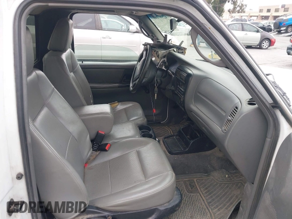 2011 Ford Ranger XL с VIN 1FTKR1AD8BPA12302, выставлен на аукционе IAAI как лот 42597100 с пробегом 254 261 миль миль и . История ставок и продаж доступна на DreamBid. Изображение 5.