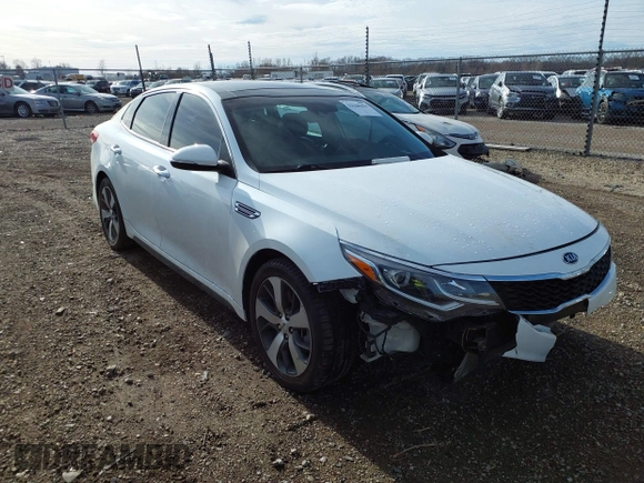 2019 Kia Optima LX with VIN 5XXGT4L31KG334865, listed as a IAAI auction lot 41044256 with 54,717 mi miles. Bid and sale history available at carsss.com. Image 1.