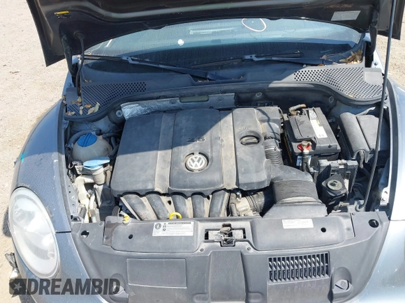 2014 Volkswagen Beetle 2.5L with VIN 3VWJX7AT7EM608634, listed as a IAAI auction lot 41783090 with 139,106 mi miles and . Bid and sale history available at DreamBid. Image 10.