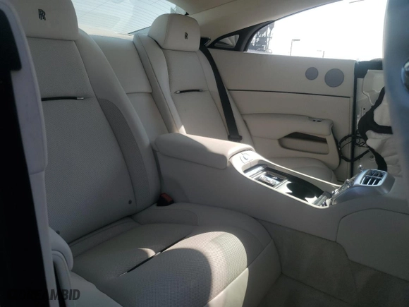 2017 Rolls-Royce Wraith with VIN SCA665C59HUX86762, listed as a Copart auction lot 82405254 with 10,422 mi miles and Salvage Title. Bid and sale history available at carsss.com. Image 10.