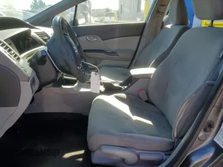 2012 Honda Civic LX z VIN 2HGFB2F53CH324712, wystawiony jako Copart lot #46248345 z przebiegiem 316 459 mil mil oraz Szkoda całkowita • Salvage title. Historia ofert i sprzedaży dostępna na DreamBid. Obrazek 7.