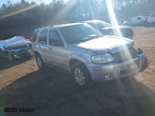 2005 Mercury Mariner Luxury with VIN 4M2YU57185DJ06953, listed as a IAAI auction lot 41341876 with 232,712 mi miles. Bid and sale history available at carsss.com. Image 1.