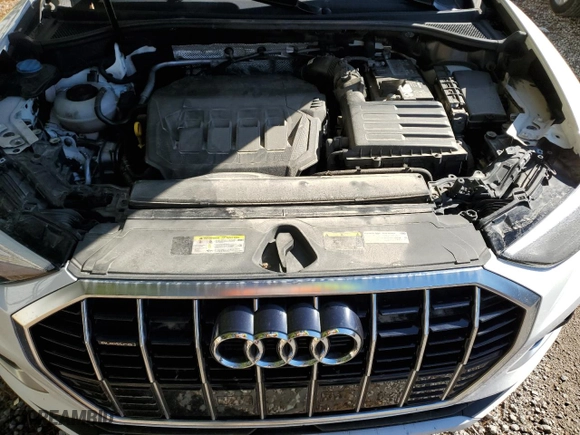 2022 Audi Q3 Premium with VIN WA1AUCF38N1030113, listed as a Copart auction lot 81373004 with 0 mi miles and Salvage Title. Bid and sale history available at carsss.com. Image 12.