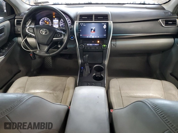 2015 Toyota Camry XLE with VIN 4T1BF1FK1FU990062, listed as a Copart auction lot 56781465 with 164,132 mi miles and Clean Title. Bid and sale history available at DreamBid. Image 8.
