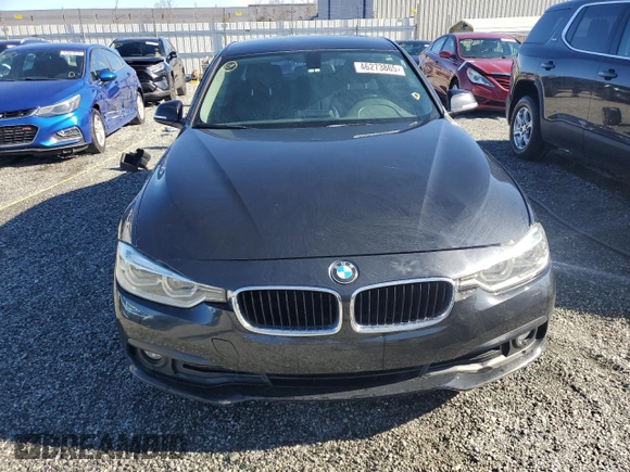 2018 BMW 3 Series 320i with VIN WBA8E1G51JNU91823, listed as a Copart auction lot 46273865 with 100,465 mi miles and Salvage Title. Bid and sale history available at carsss.com. Image 5.