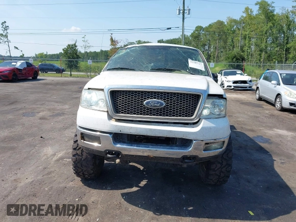 2005 Ford F-150 XLT z VIN 1FTPW14595KD49565, wystawiony jako IAAI lot #42587713 z przebiegiem 360 588 mil mil oraz . Historia ofert i sprzedaży dostępna na DreamBid. Obrazek 13.