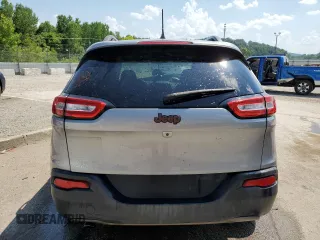 2016 Jeep Cherokee Latitude with VIN 1C4PJLCBXGW290992, listed as a Copart auction lot 62168135 with 139,160 mi miles and Non repairable. Bid and sale history available at DreamBid. Image 6.