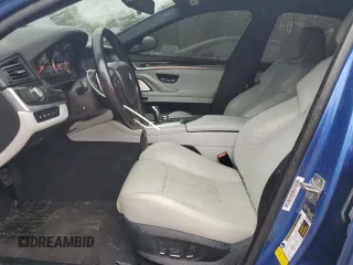 2013 BMW M5 z VIN WBSFV9C58DC772945, wystawiony jako Copart lot #55759565 z przebiegiem 78 125 mil mil oraz Tytuł czysty. Historia ofert i sprzedaży dostępna na DreamBid. Obrazek 7.