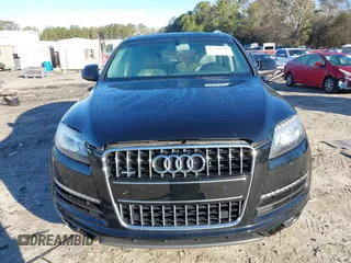 2015 Audi Q7 3.0L TDI Premium with VIN WA1CMAFE6FD019951, listed as a IAAI auction lot 41590509 with 125,000 mi miles. Bid and sale history available at carsss.com. Image 12.