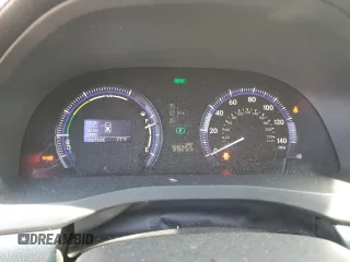 2010 Lexus HS 250h z VIN JTHBB1BA6A2016495, wystawiony jako Copart lot #57615925 z przebiegiem 99 255 mil mil oraz Szkoda całkowita • Salvage title. Historia ofert i sprzedaży dostępna na DreamBid. Obrazek 9.