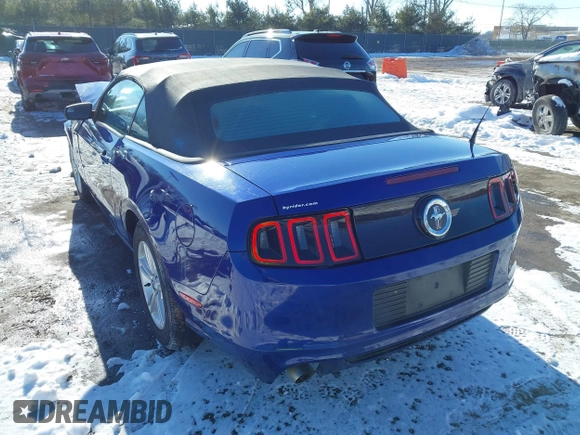 2014 Ford Mustang V6 with VIN 1ZVBP8EM7E5296964, listed as a IAAI auction lot 41325336 with 141,346 mi miles. Bid and sale history available at carsss.com. Image 3.