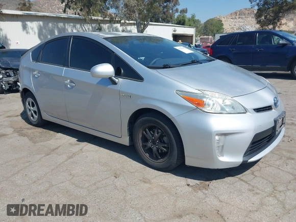 2015 Toyota Prius Four with VIN JTDKN3DU6F1978465, listed as a IAAI auction lot 42141095 with 87,310 mi miles. Bid and sale history available at carsss.com. Image 1.