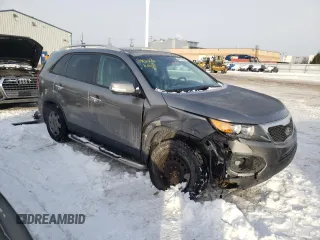 2012 Kia Sorento EX with VIN 5XYKUDA20CG198436, listed as a Copart auction lot 44414245 with 317,389 mi miles and Salvage Title. Bid and sale history available at carsss.com. Image 4.
