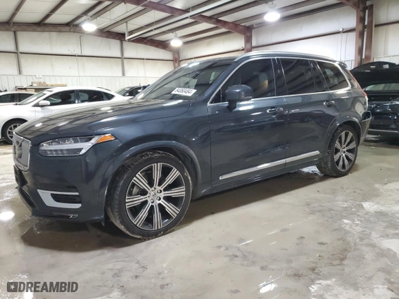 2021 Volvo XC90 Inscription with VIN YV4A22PLXM1697796, listed as a Copart auction lot 84060484 with 57,921 mi miles and Salvage Title. Bid and sale history available at carsss.com. Image 1.