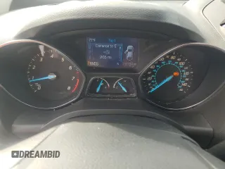 2013 Ford Escape SE z VIN 1FMCU0GXXDUA47275, wystawiony jako Copart lot #52241145 z przebiegiem 157 724 mil mil oraz Nie do naprawy • Non repairable. Historia ofert i sprzedaży dostępna na DreamBid. Obrazek 9.