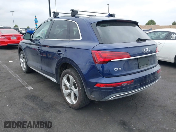 2021 Audi Q5 Premium Plus with VIN WA1BAAFY8M2022843, listed as a IAAI auction lot 42056110 with 32,036 mi miles and . Bid and sale history available at DreamBid. Image 3.