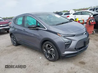 2023 Chevrolet Bolt EV 2LT z VIN 1G1FX6S0XP4170965, wystawiony jako IAAI lot #41946627 z przebiegiem 18 477 mil mil oraz . Historia ofert i sprzedaży dostępna na DreamBid. Obrazek 1.