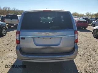 2014 Chrysler Town & Country Touring z VIN 2C4RC1BG1ER395561, wystawiony jako Copart lot #78031654 z przebiegiem Nie podano mil oraz Szkoda całkowita • Salvage title. Historia ofert i sprzedaży dostępna na DreamBid. Obrazek 6.