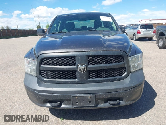 2018 Ram 1500 Express z VIN 1C6RR7FG2JS285033, wystawiony jako IAAI lot #42278751 z przebiegiem 203 340 mil mil oraz . Historia ofert i sprzedaży dostępna na DreamBid. Obrazek 12.