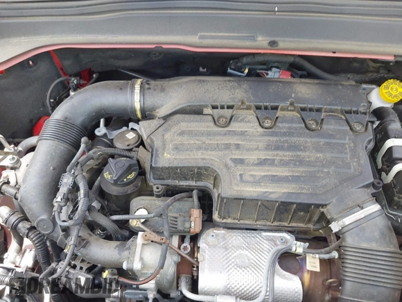 2022 Jeep Renegade Latitude with VIN ZACNJDB16NPN82636, listed as a IAAI auction lot 42501579 with 62,382 mi miles and . Bid and sale history available at DreamBid. Image 10.