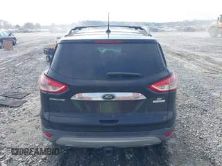2014 Ford Escape SE with VIN 1FMCU0G9XEUE35271, listed as a IAAI auction lot 40896477 with 139,444 mi miles. Bid and sale history available at carsss.com. Image 16.