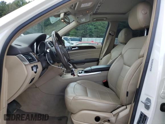 2012 Mercedes-Benz M 350 with VIN 4JGDA2EB8CA047467, listed as a Copart auction lot 60701685 with 189,075 mi miles and Salvage title. Bid and sale history available at DreamBid. Image 7.