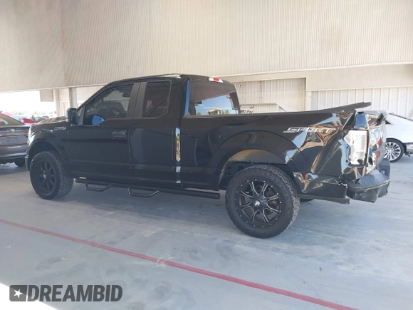2016 Ford F-150 XL z VIN 1FTEX1C80GKD52468, wystawiony jako IAAI lot #42045250 z przebiegiem 149 247 mil mil oraz . Historia ofert i sprzedaży dostępna na DreamBid. Obrazek 14.