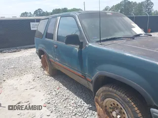 1991 Ford Explorer z VIN 1FMCU24X3MUA54214, wystawiony jako IAAI lot #42010794 z przebiegiem 55 239 mil mil oraz . Historia ofert i sprzedaży dostępna na DreamBid. Obrazek 11.