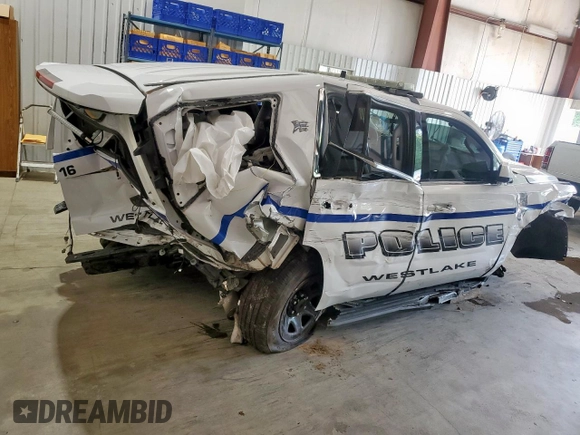 2020 Chevrolet Tahoe Commercial with VIN 1GNLCDEC4LR257930, listed as a Copart auction lot 57886125 with 58,612 mi miles and Salvage title. Bid and sale history available at DreamBid. Image 3.