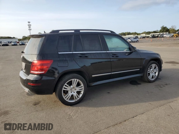 2014 Mercedes-Benz GLK 350 with VIN WDCGG8JB5EG281889, listed as a Copart auction lot 71431364 with 89,105 mi miles and Salvage Title. Bid and sale history available at DreamBid. Image 3.