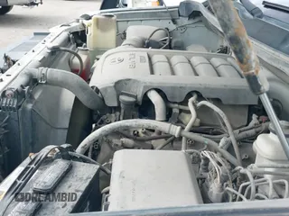 2014 Toyota Tundra SR5 с VIN 5TFDW5F18EX386646, выставлен на аукционе IAAI как лот 42628368 с пробегом 161 940 миль миль и . История ставок и продаж доступна на DreamBid. Изображение 21.