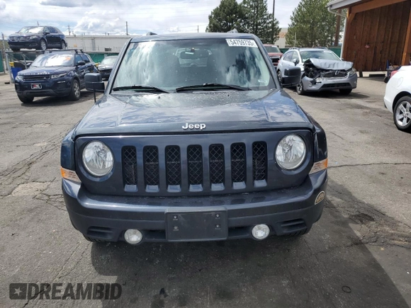 2015 Jeep Patriot High Altitude with VIN 1C4NJRFB9FD258471, listed as a Copart auction lot 54759735 with 127,823 mi miles and Salvage title. Bid and sale history available at DreamBid. Image 5.