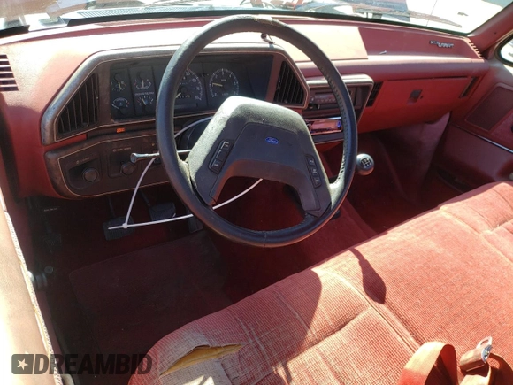 1989 Ford F-150 with VIN 1FTDF15Y6KNA22210, listed as a Copart auction lot 44724685 with 50,009 mi miles and Salvage Title. Bid and sale history available at carsss.com. Image 8.