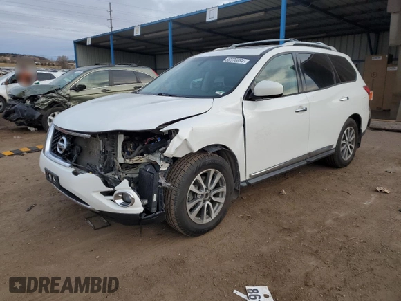 2013 Nissan Pathfinder Platinum with VIN 5N1AR2MM0DC645900, listed as a Copart auction lot 86576684 with 183,530 mi miles and Salvage Title. Bid and sale history available at carsss.com. Image 1.