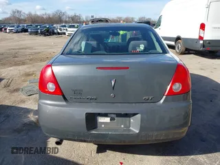 2008 Pontiac G6 GT with VIN 1G2ZH57N584297922, listed as a IAAI auction lot 42020005 with 148,150 mi miles. Bid and sale history available at carsss.com. Image 17.