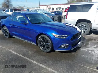 2016 Ford Mustang EcoBoost z VIN 1FA6P8TH0G5206167, wystawiony jako IAAI lot #41833768 z przebiegiem 101 181 mil mil oraz . Historia ofert i sprzedaży dostępna na DreamBid. Obrazek 1.