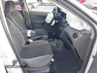 2003 Ford Focus LX с VIN 1FAFP33P83W344408, выставлен на аукционе IAAI как лот 42377195 с пробегом 135 732 миль миль и . История ставок и продаж доступна на DreamBid. Изображение 5.