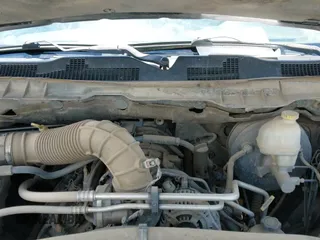 2009 Dodge 1500 SLT z VIN 1D3HB18T59S701420, wystawiony jako IAAI lot #42625312 z przebiegiem 295 346 mil mil oraz . Historia ofert i sprzedaży dostępna na DreamBid. Obrazek 22.