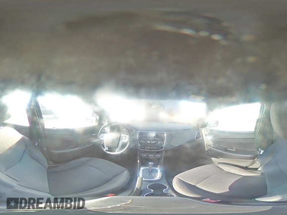 2013 Chrysler 200 Touring z VIN 1C3CCBBB5DN558082, wystawiony jako Copart lot #55348835 z przebiegiem 154 329 mil mil oraz Szkoda całkowita • Salvage title. Historia ofert i sprzedaży dostępna na DreamBid. Obrazek 15.