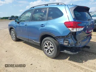 2023 Subaru Forester Premium с VIN JF2SKADC7PH427511, выставлен на аукционе IAAI как лот 42184112 с пробегом 39 846 миль миль и . История ставок и продаж доступна на DreamBid. Изображение 3.