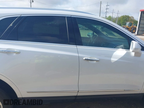 2017 Cadillac XT5 FWD with VIN 1GYKNARS0HZ107734, listed as a IAAI auction lot 41882031 with 89,397 mi miles. Bid and sale history available at carsss.com. Image 14.