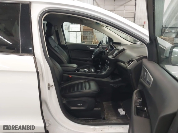 2019 Ford Edge SEL with VIN 2FMPK4J97KBB14958, listed as a IAAI auction lot 41630155 with 58,624 mi miles. Bid and sale history available at carsss.com. Image 5.