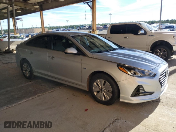 2018 Hyundai Sonata Hybrid SE with VIN KMHE24L34JA083114, listed as a Copart auction lot 37716384 with Not Provided miles. Bid and sale history available at carsss.com. Image 4.